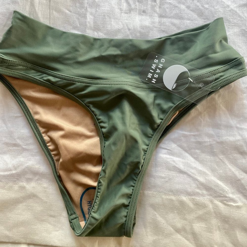 Gnash Bikini Bottom (size: US 6 / AU 10) NEW WITH TAGS - sage/green